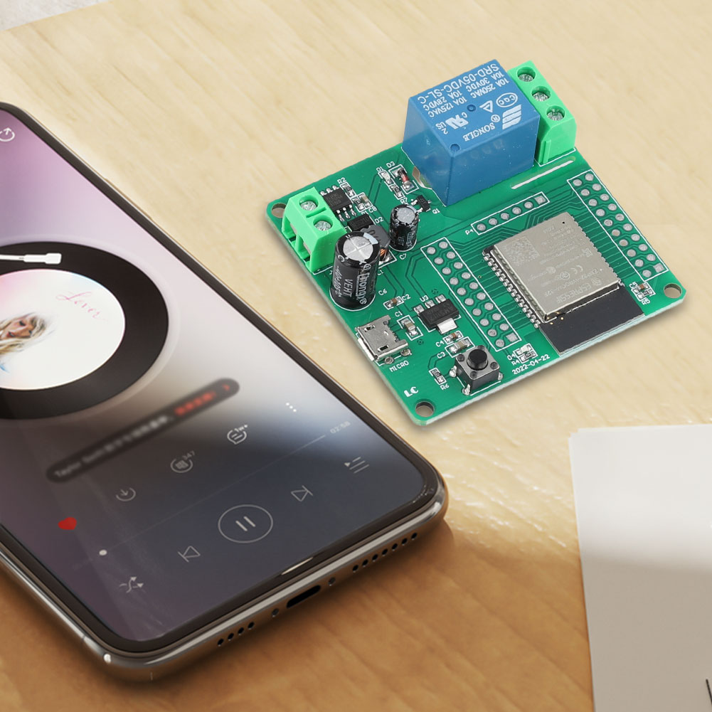 Moduł zasilania ESP32 1/2/8-ka – Relay 8 Channel Board recenzja i cena